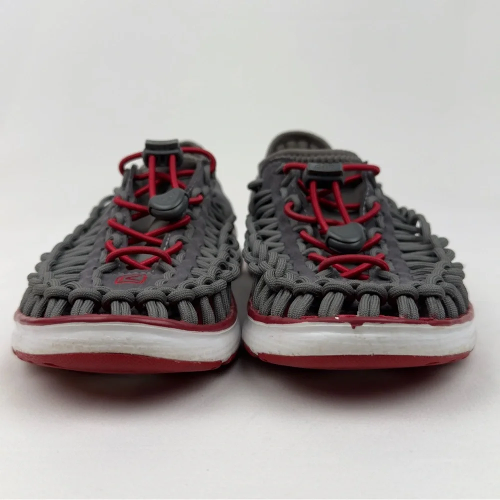 KEEN Uneek O2 Gray Red Woven Sneaker Sandals Youth Sz 5 EU 37 Gorpcore